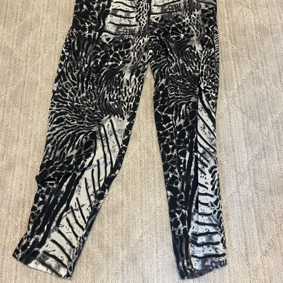 H&M animal print jumpsuit - Picture 5 of 7